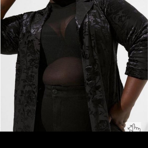 Torrid Festi Burnout Velour Long Sleeve Kimono Size 4/4X Or 26 - Picture 2 of 12